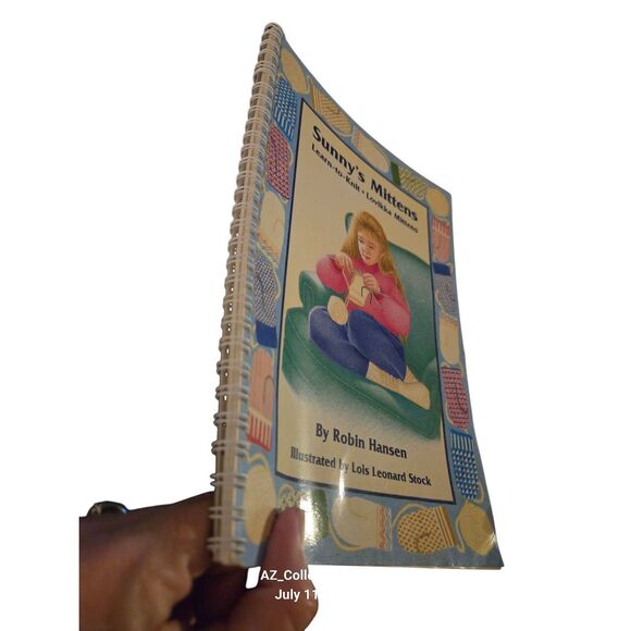 Sunny's mittens learn-to-knit lovikka mittens by Robin Hansen - down east books - Picture 3 of 7